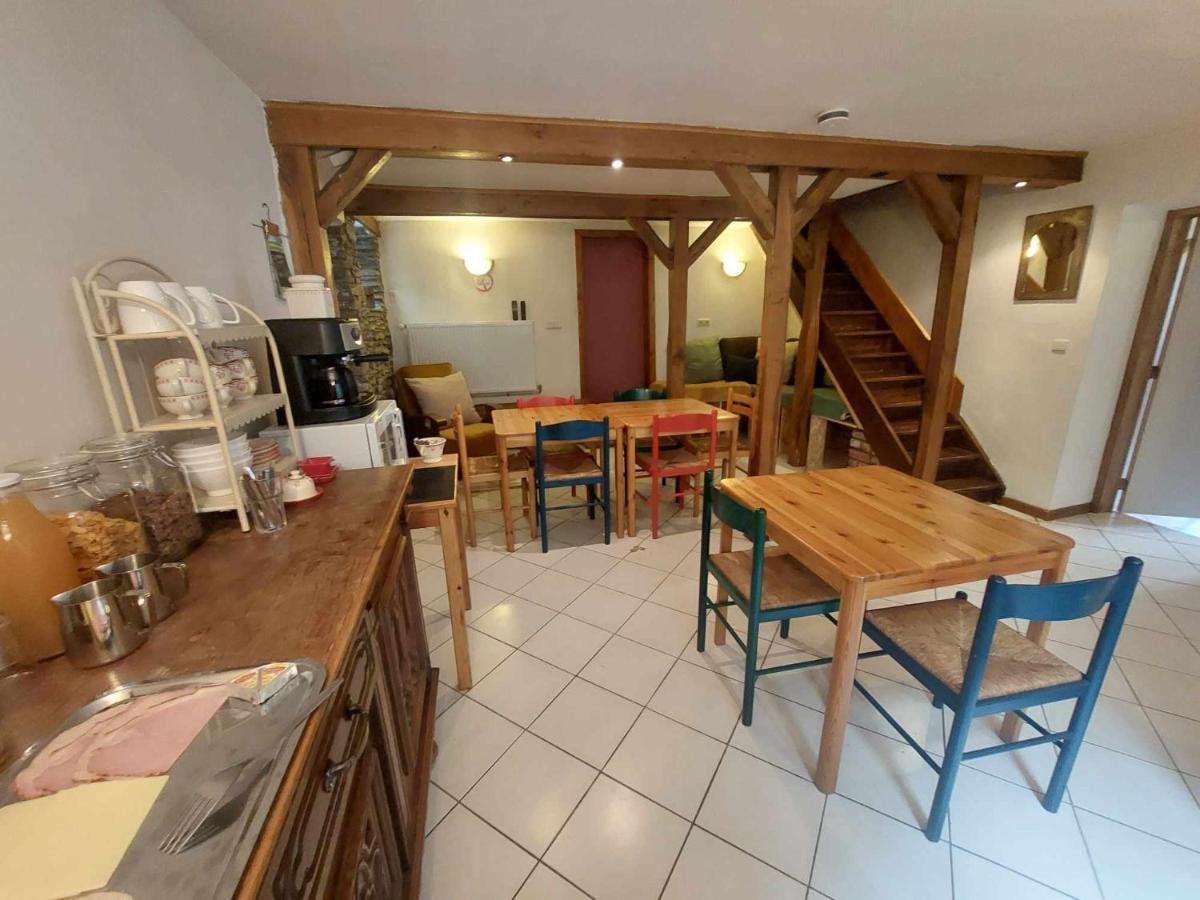 Le Vieux La Roche Acomodação com café da manhã Exterior foto